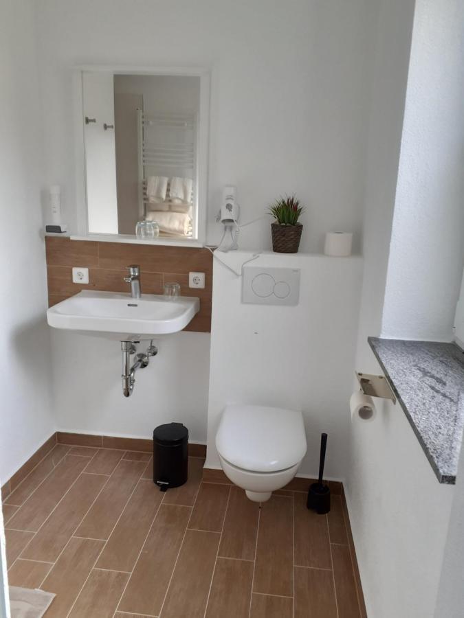 Landgasthof Hotel Lamm Laichingen Extérieur photo