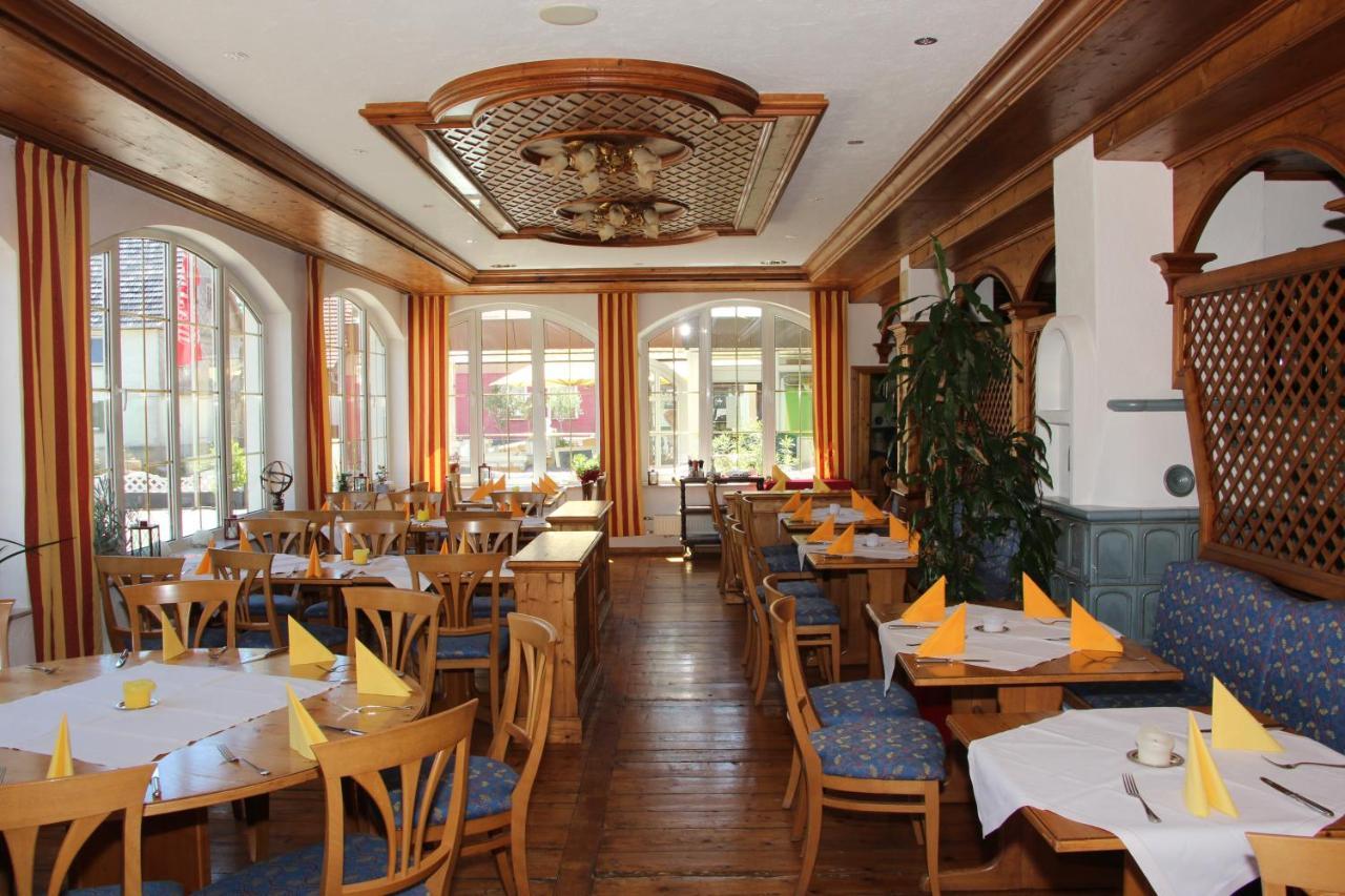 Landgasthof Hotel Lamm Laichingen Extérieur photo